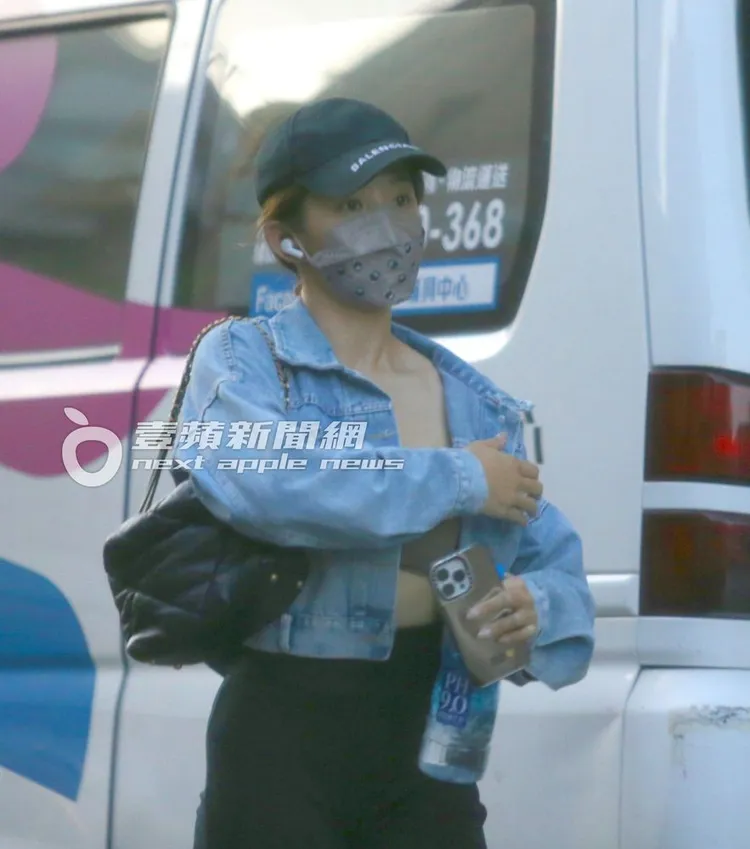 最後走回信義區住家。特勤中心攝
