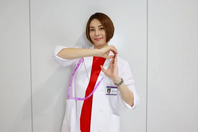 米倉涼子因《派遣女醫X》系列日劇成收視保證。翻攝《派遣女醫X》官方推特