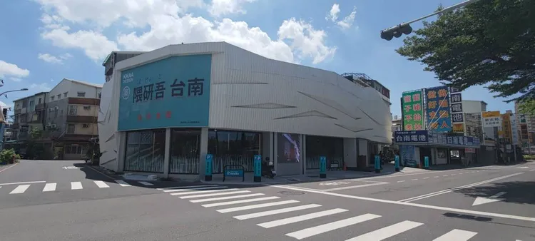 東區新都心生活圈內有捷運建置、地上權土地招商等重大建設利多。清景麟提供