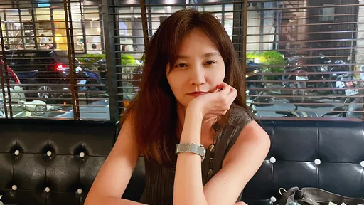 中共中央委員名單讓她直呼「盛世中華」 財經網美:華麗到全剩習大大狗腿子