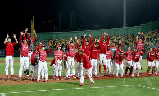 張政禹再見飛撲美技 味全4:2力克中信龍象大戰還有第3場