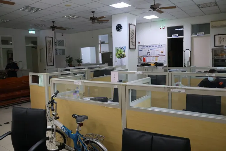 《壹蘋新聞網》記者前往和平分局查證，警備隊李姓員警休假。張喆喜攝