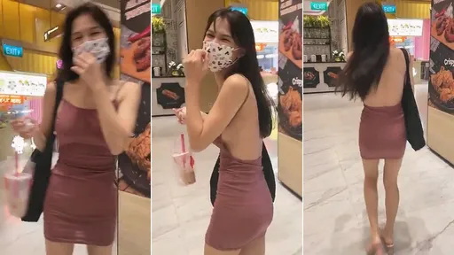 裸背正妹小露侧乳逛商场　大妈崩溃嘶吼「把妳的衣服穿好」