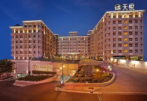 高雄渡假飯店慶周年 住房每人1218元起還有對身分證數字優惠