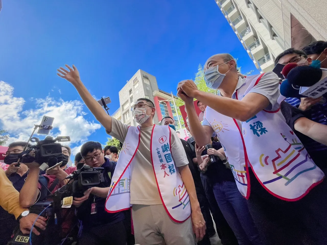 韓國瑜到基隆受到民眾歡迎。謝國樑提供