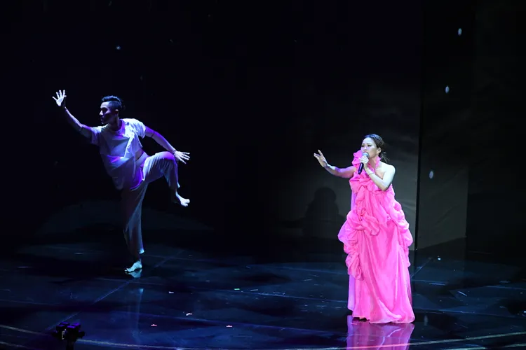 周蕙演出背景現代舞被認為不搭。三立提供