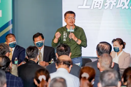 王美花請假挺蔡其昌 批中央錢備妥「會展中心進度慢」