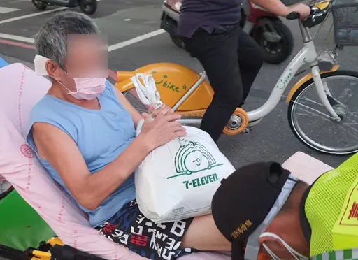 沒法可治!「職業病號」搭台鐵遇驗票就打119 救護車慘淪接駁工具