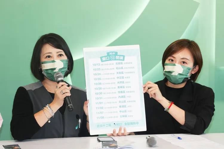 陳時中在選前會有12場「廟口開講」活動。翁玉信攝