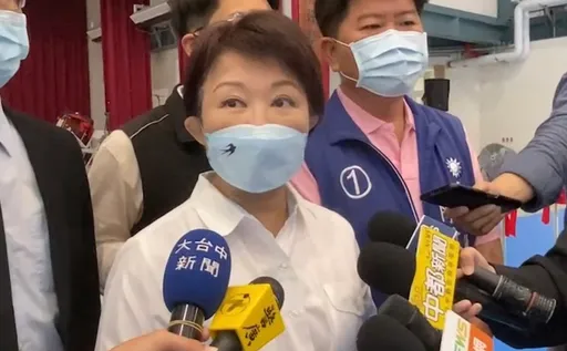 顏寬恒酸蔡其昌和他「虛情假意」 盧秀燕8字回應