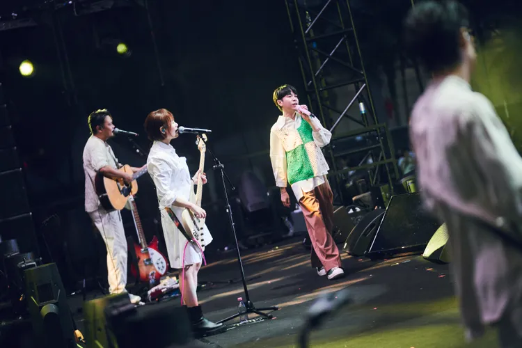 魚丁糸新加坡開唱越洋觀看金鐘直播。環球提供