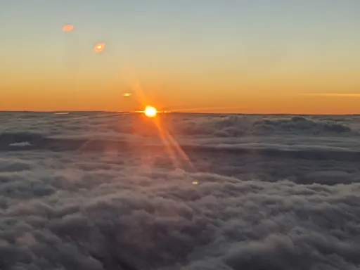 來花蓮喜迎2023第一道曙光　搭專機、賞鯨船飽覽山海美景
