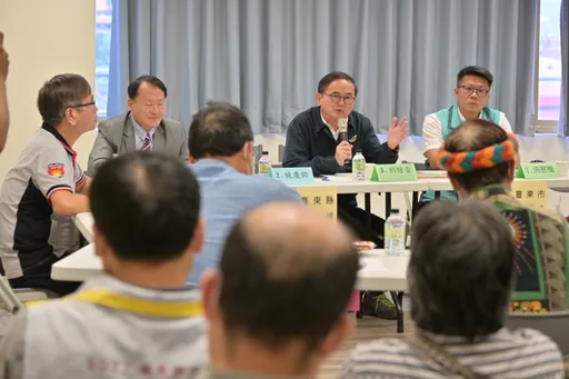 公民論壇「台東縣長給問嗎?」 劉櫂豪出席回應婦幼環保等問題