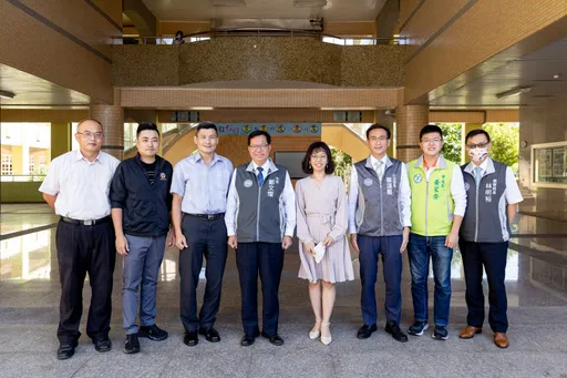 允諾助經國國中增設高中職 鄭運鵬:盼校舍興建一次到位