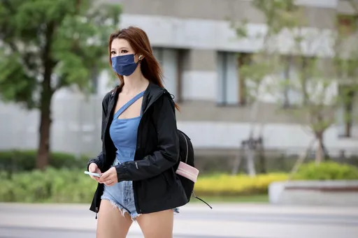 別只看停班課!東北季風+奈格颱風挾「很大雨」 「氣壓梯度大」捲強風