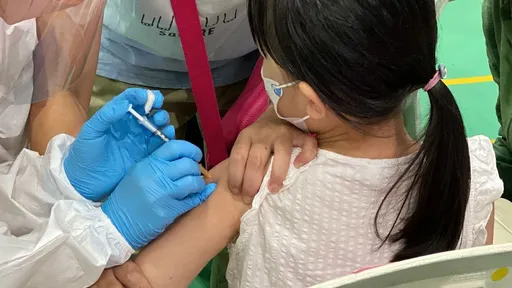 BNT幼兒疫苗62.4萬劑今抵台　4歲以下把握機會接種！指揮中心：今年最後一批