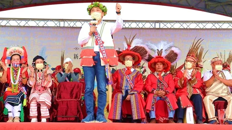 侯友宜對於任內能夠再度參加新北市原住民族聯合文化活動，感到相當開心。原民局提供