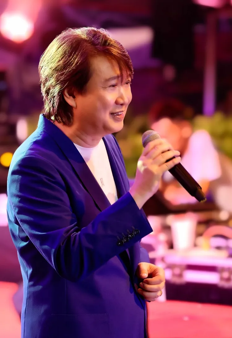 周治平好歌喉深受歌迷喜愛。尚時代文創娛樂提供