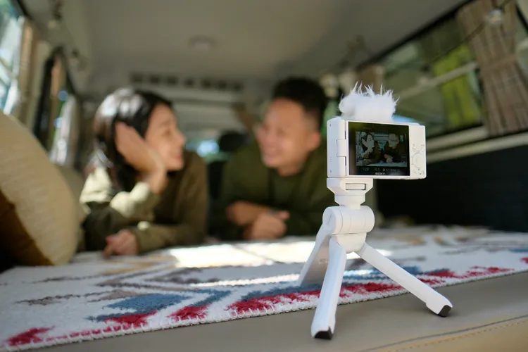 Sony ZV-1F售價14980元。陳志淵攝