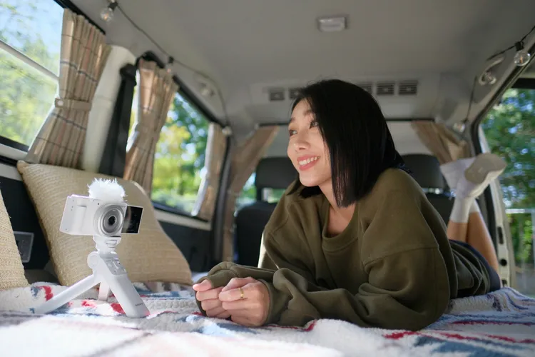 Sony與日日好露營車合作祭出好康活動。陳志淵攝（拍攝協助：日日好露營車/露營達人Nero&Wenwen/青青食尚花園）