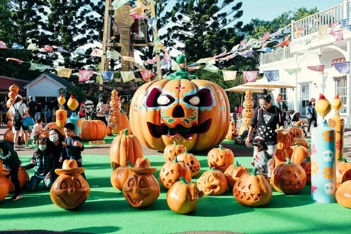 萬聖節扮成「恐怖兩條線」超有梗 「同學看到準跑光」網友驚:這個怕爆