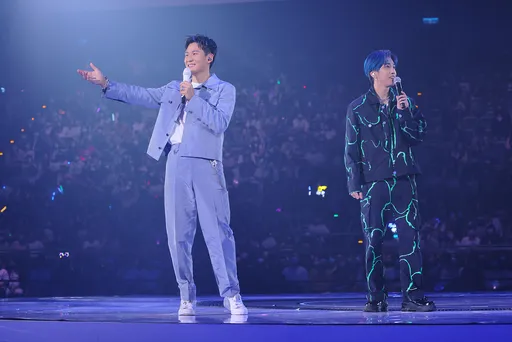 周興哲攻蛋Day2婁峻碩來踩場 安可脫衣大肌肌再次見客