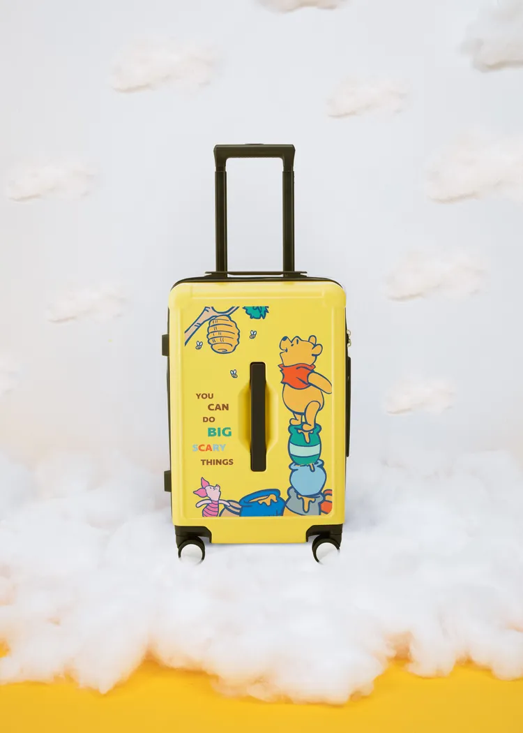 陪尼旅行20吋行李箱，原價3980元，加購價1699元，12/2起。業者提供 業者提供