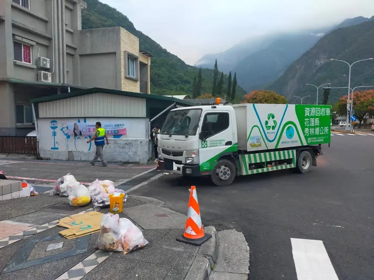 車禍現場。翻攝畫面