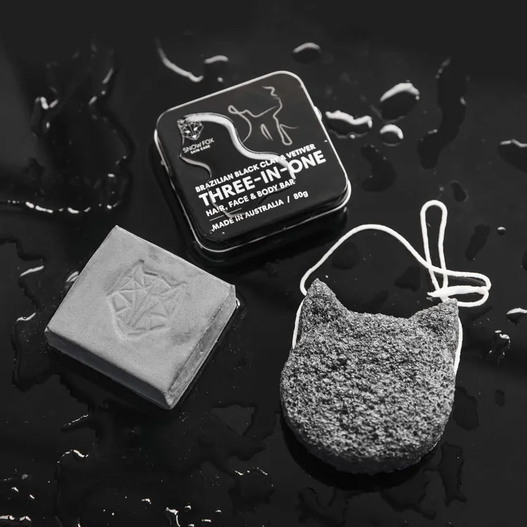 Snow Fox萬聖節限定黑貓沐浴組，950元。品牌提供