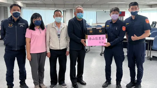 保障警員與民眾權益　泰山農會贈林口警密錄器