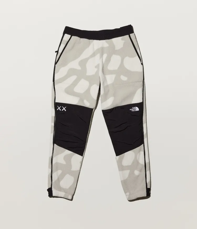 1995 Denali抓絨長褲，8880元。品牌提供