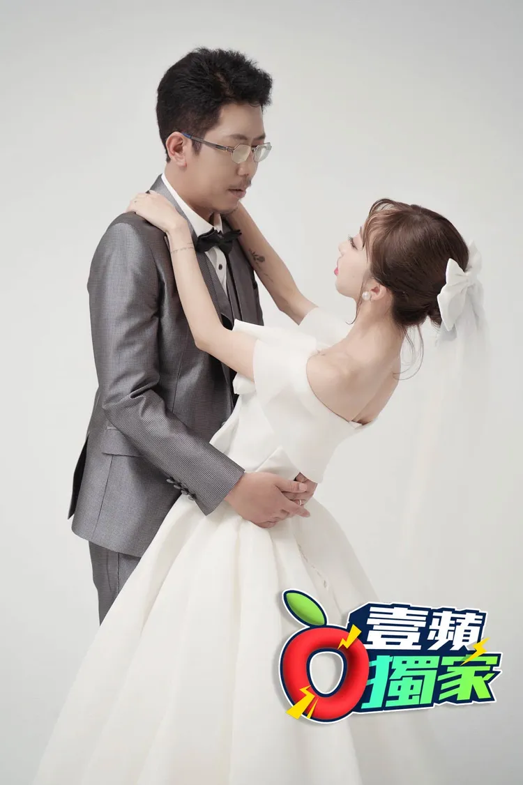 丁允恭夫妻首度公開兩人的婚紗照。蔣婕妤提供