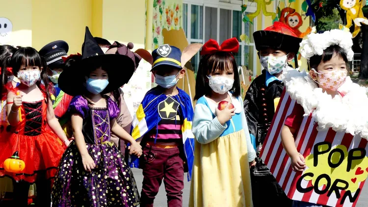 小朋友們精心打扮。校方提供