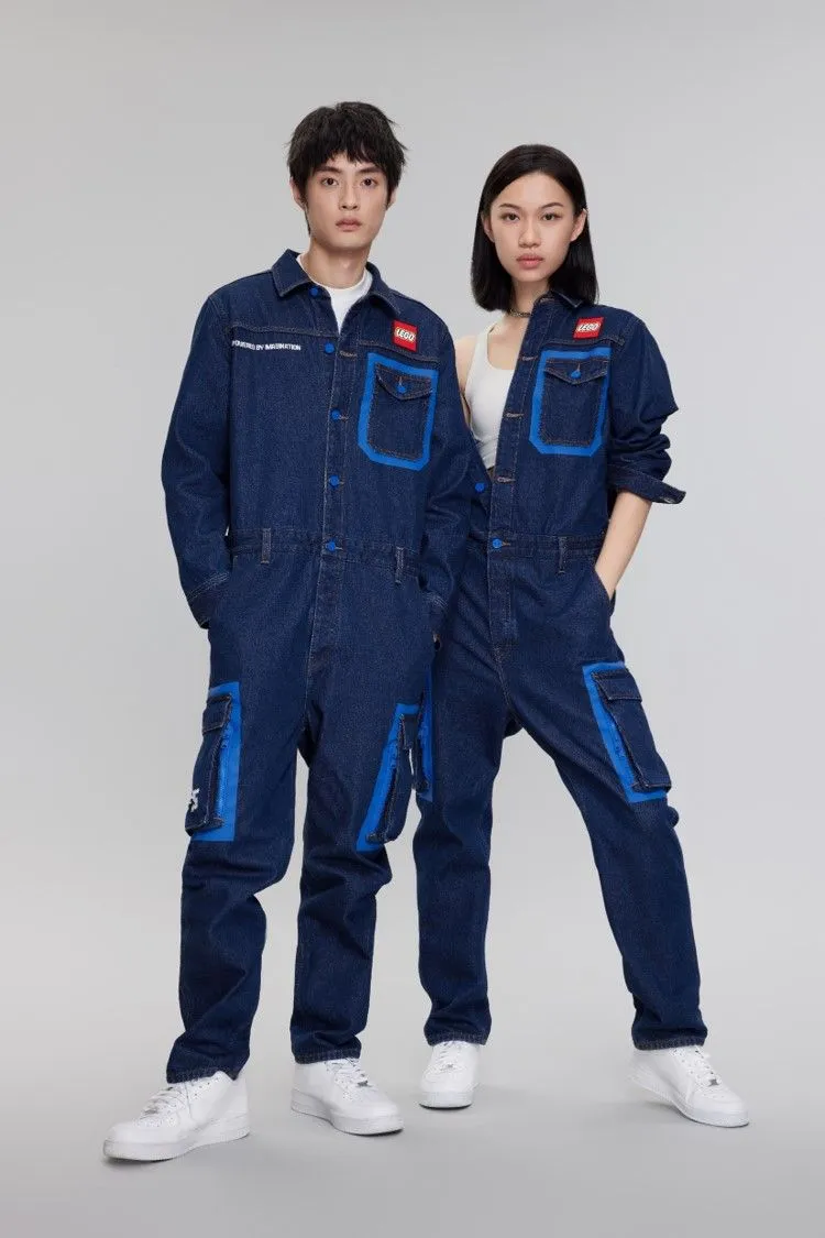 連身丹寧褲，7690元。品牌提供
