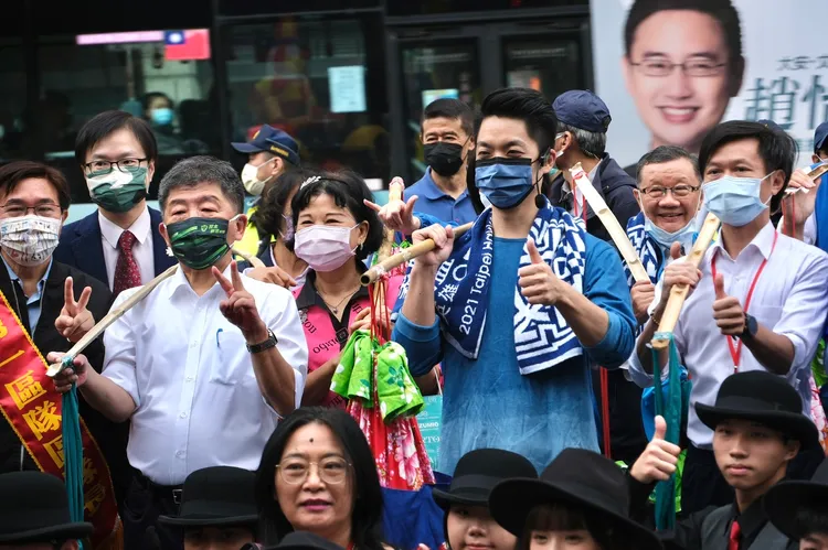 陳時中、蔣萬安出席客家義民嘉年華。陳志淵攝