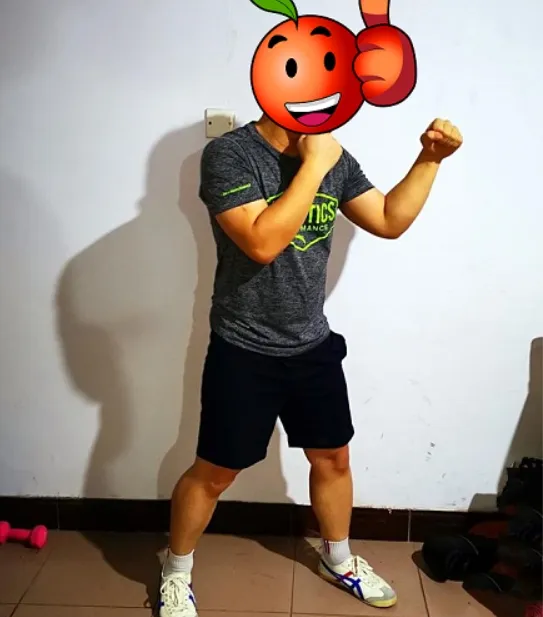 維持「搏擊站姿」可保守胸腔空間。翻攝網路