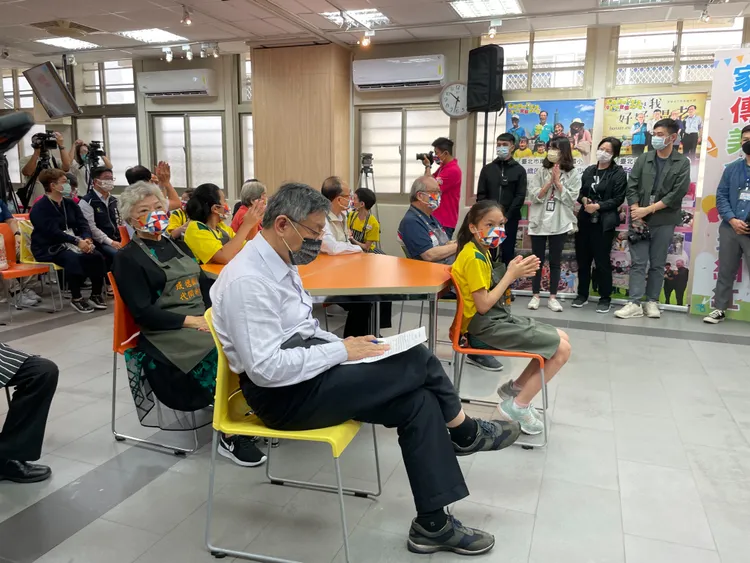 柯文哲出席台北市代間學習基地揭牌典禮。劉彥宜攝