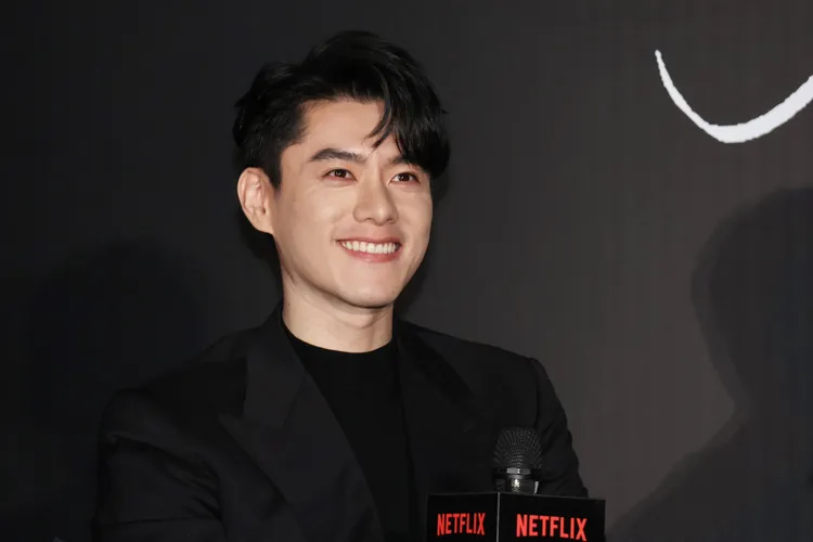 李程彬在劇中很多角度都神似彭于晏。趙世平攝