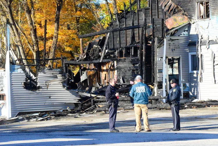 鑑識人員22日到場調查。美聯社