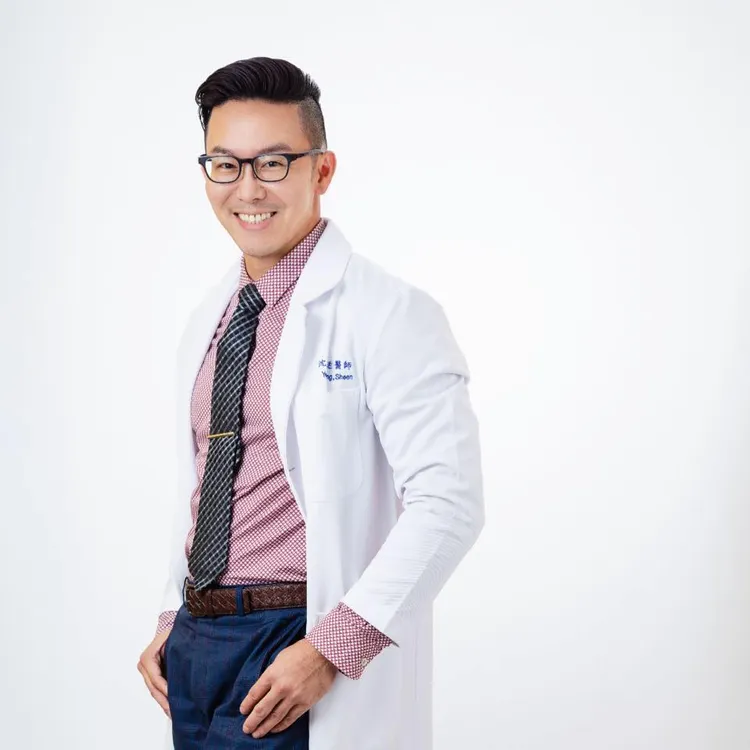 沈彥廷是整形外科醫師，外型陽光帥氣。沈彥廷提供