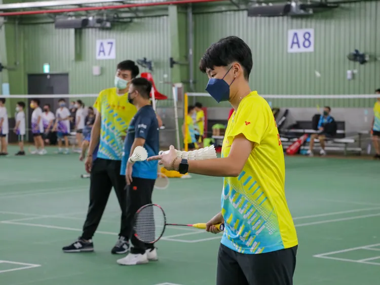 合庫球員洪毅婷親自示範。主辦單位提供