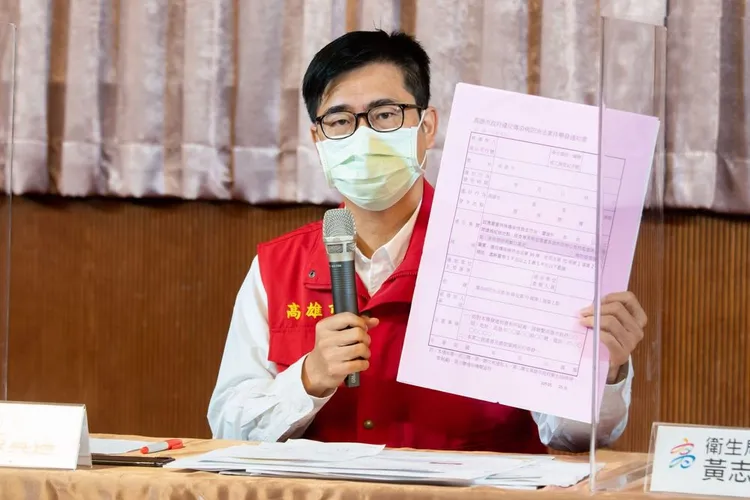 陳其邁去年超前部署口罩禁令，卻被法官打臉禁令無效。高市府提供