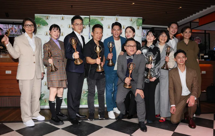 《茶金》劇組出席慶功宴。彭欣偉攝