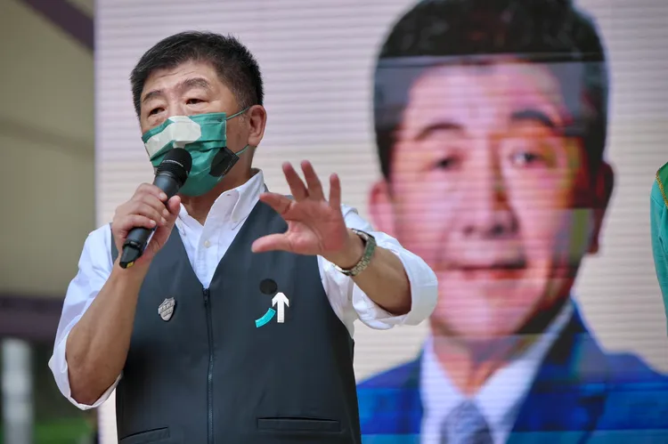 對於搶攻無黨籍議員支持，陳時中直言「我想這是難免。」林林攝