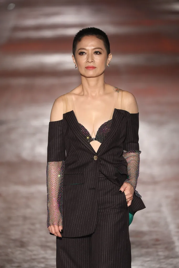 謝瓊煖頂著平頭新造型殺氣十足。攝影中心攝