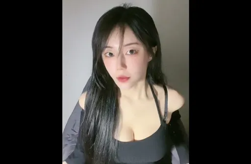 韓國辣妹挑戰抖音夯曲　奇異扭動讓人受不了！破2萬網友按讚