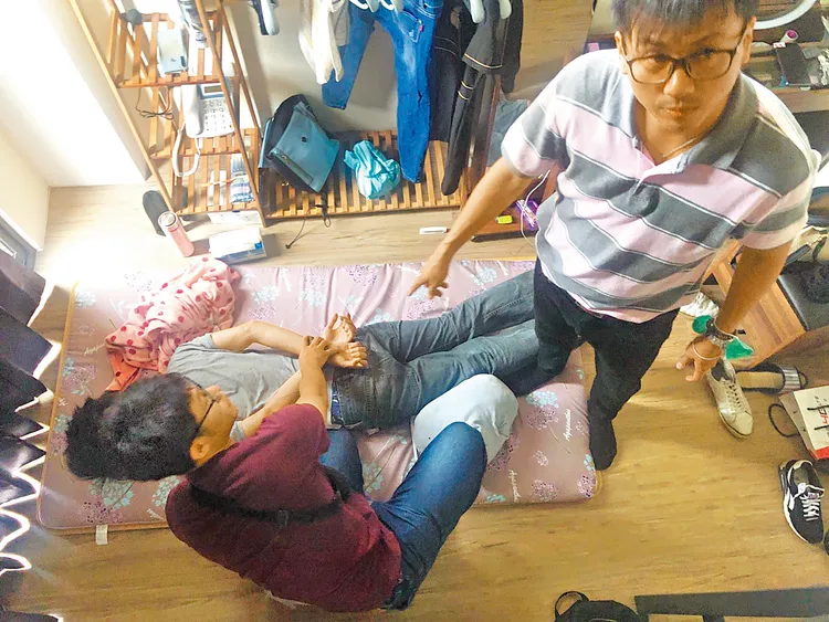 羅育祥在竹東鎮住處被逮。讀者提供