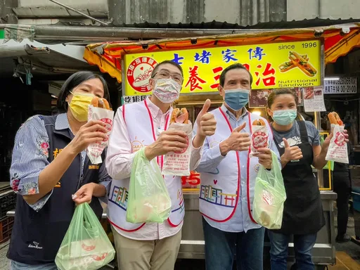 不满马英九至基隆帮谢国梁站台 黄希贤痛批是「政治渣男」