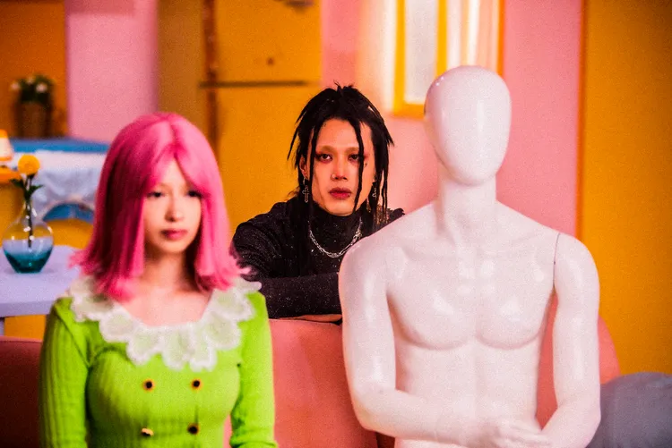 Mar23拍新歌MV。華納提供