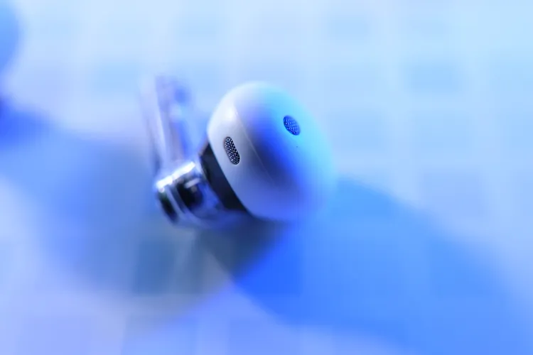 搭配三個高音質麥克風。陳志淵攝